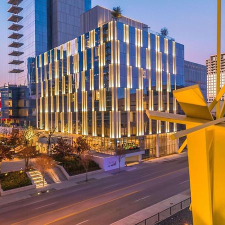 Hall Arts Hotel Dallas, Curio Collection By Hilton Luaran gambar
