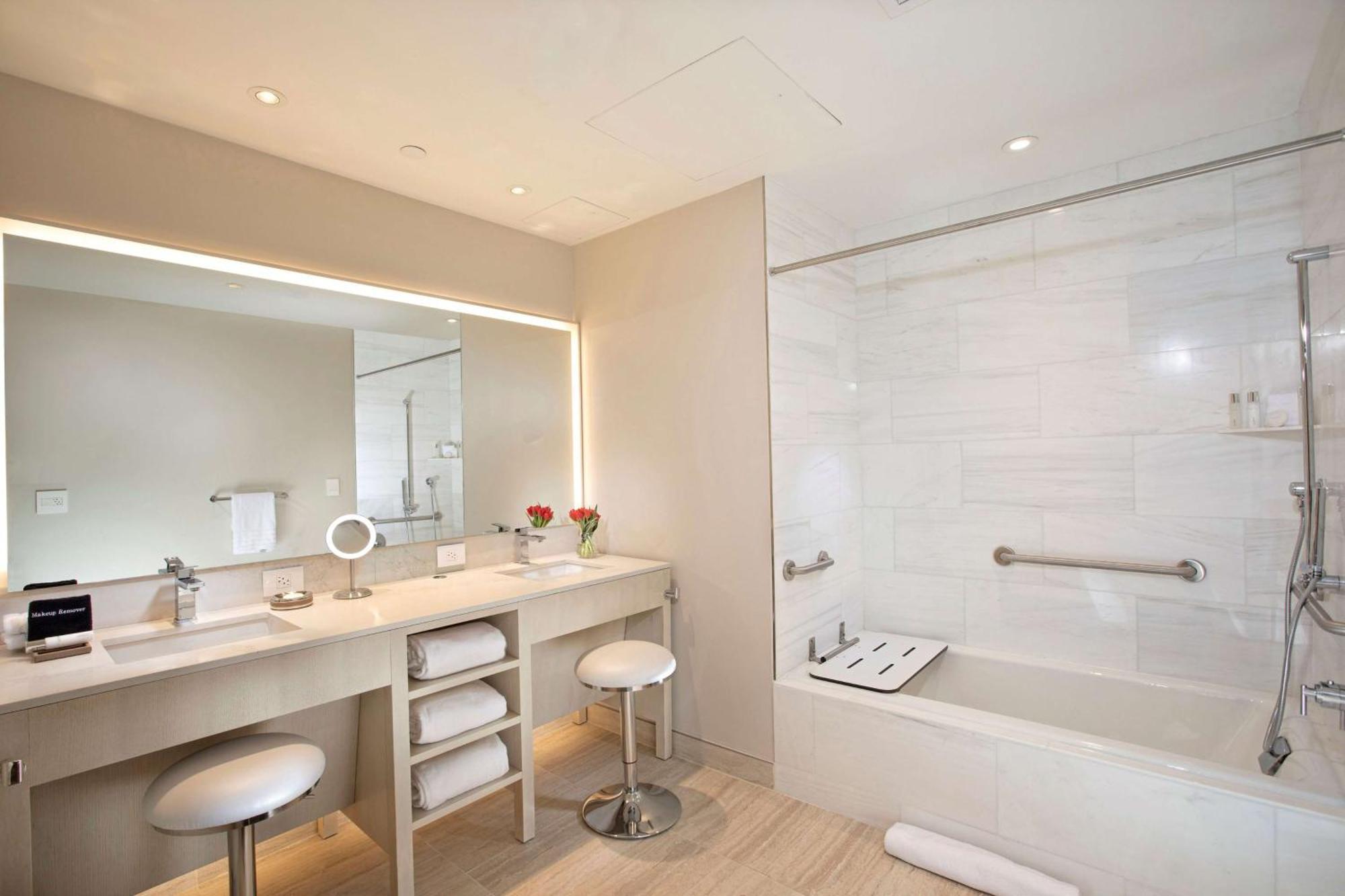 Hall Arts Hotel Dallas, Curio Collection By Hilton Luaran gambar